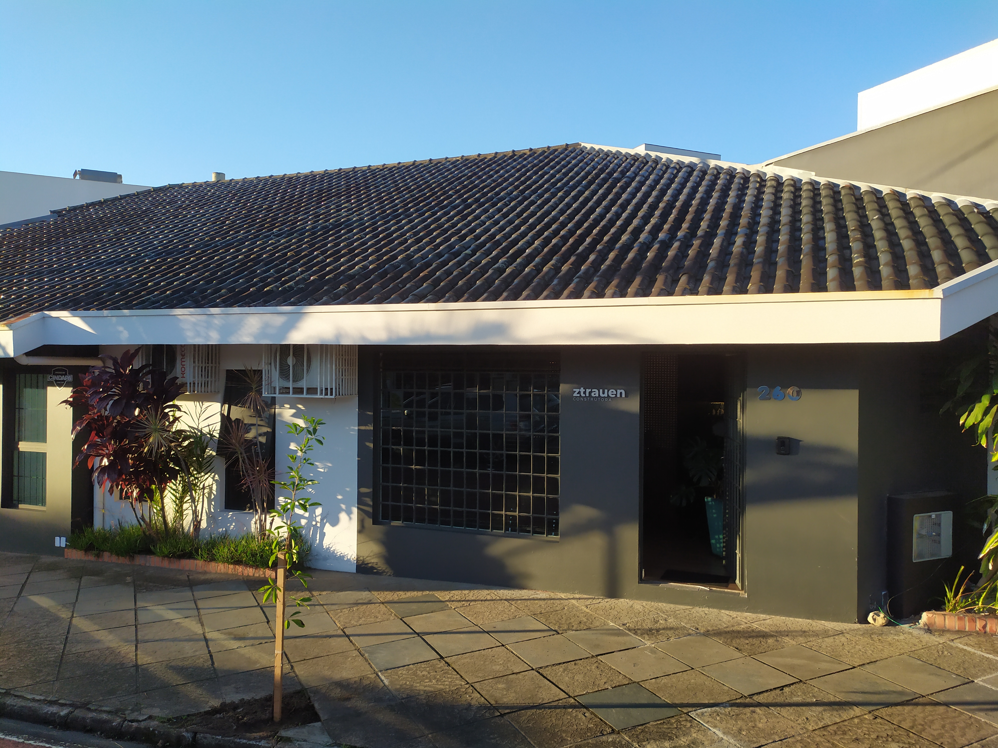 Fachada da sede Ztrauen