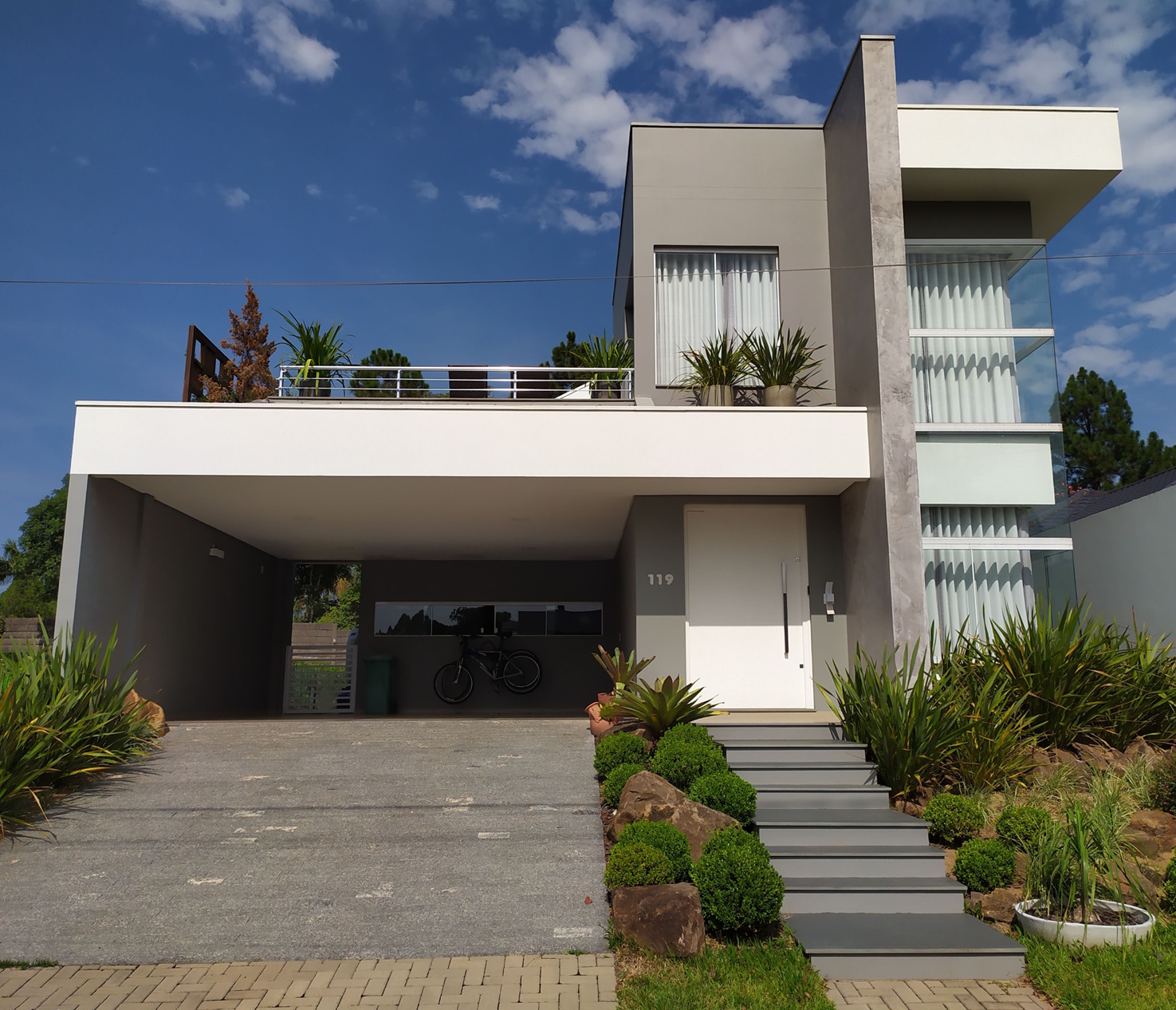 Casa De Alto Padrão No Condomínio Belle Ville